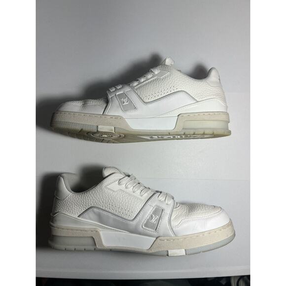 Louis Vuitton trainers - Picture 2 of 8